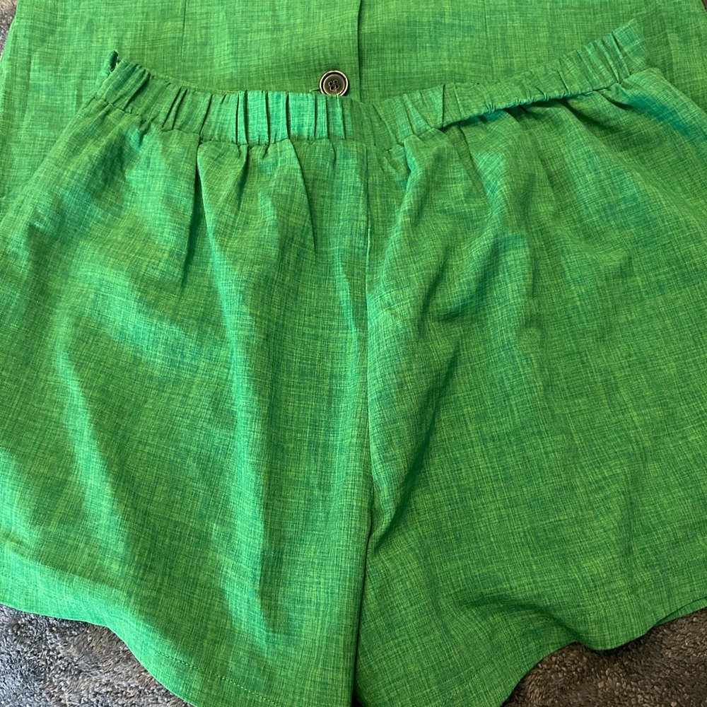 Green Women's 2 pc set - Picture 3 of 4